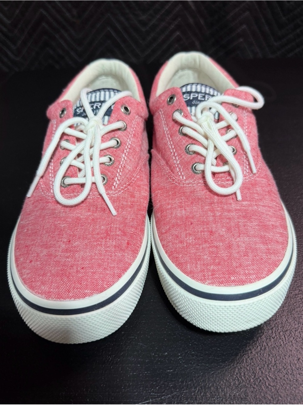 Sperry Mens Coral Red Canvas Lace-Up Sneakers